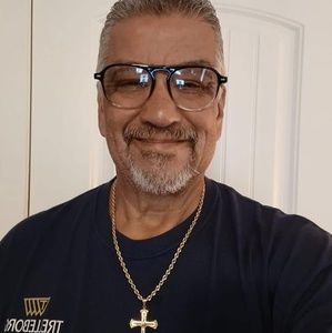 Meet your Posher, Henry